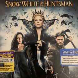 SNOW WHITE & The HUNTSMAN (Blu-Ray + DVD + Digital-2012)