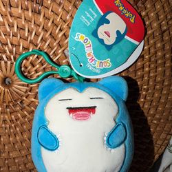 Snorlax plush keychain Pokemon