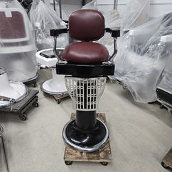 Kids Theo Kochs Barber chair