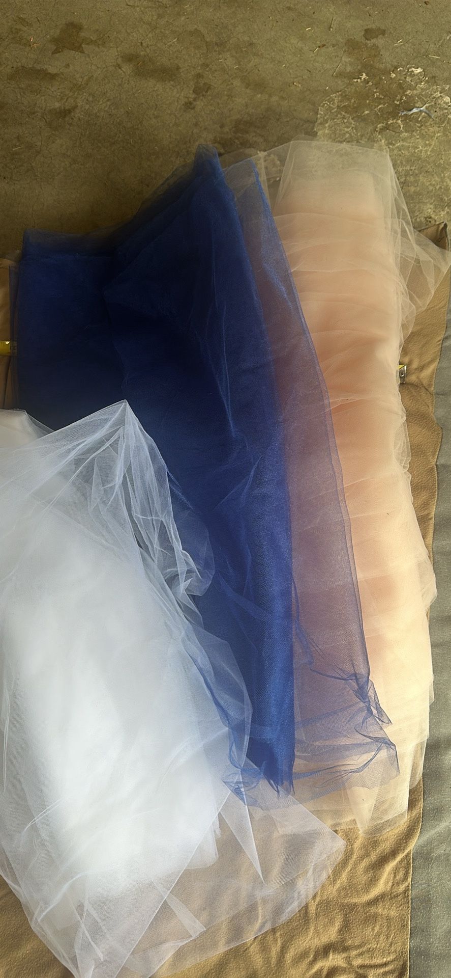25 Ft Tulle, Only BLUE