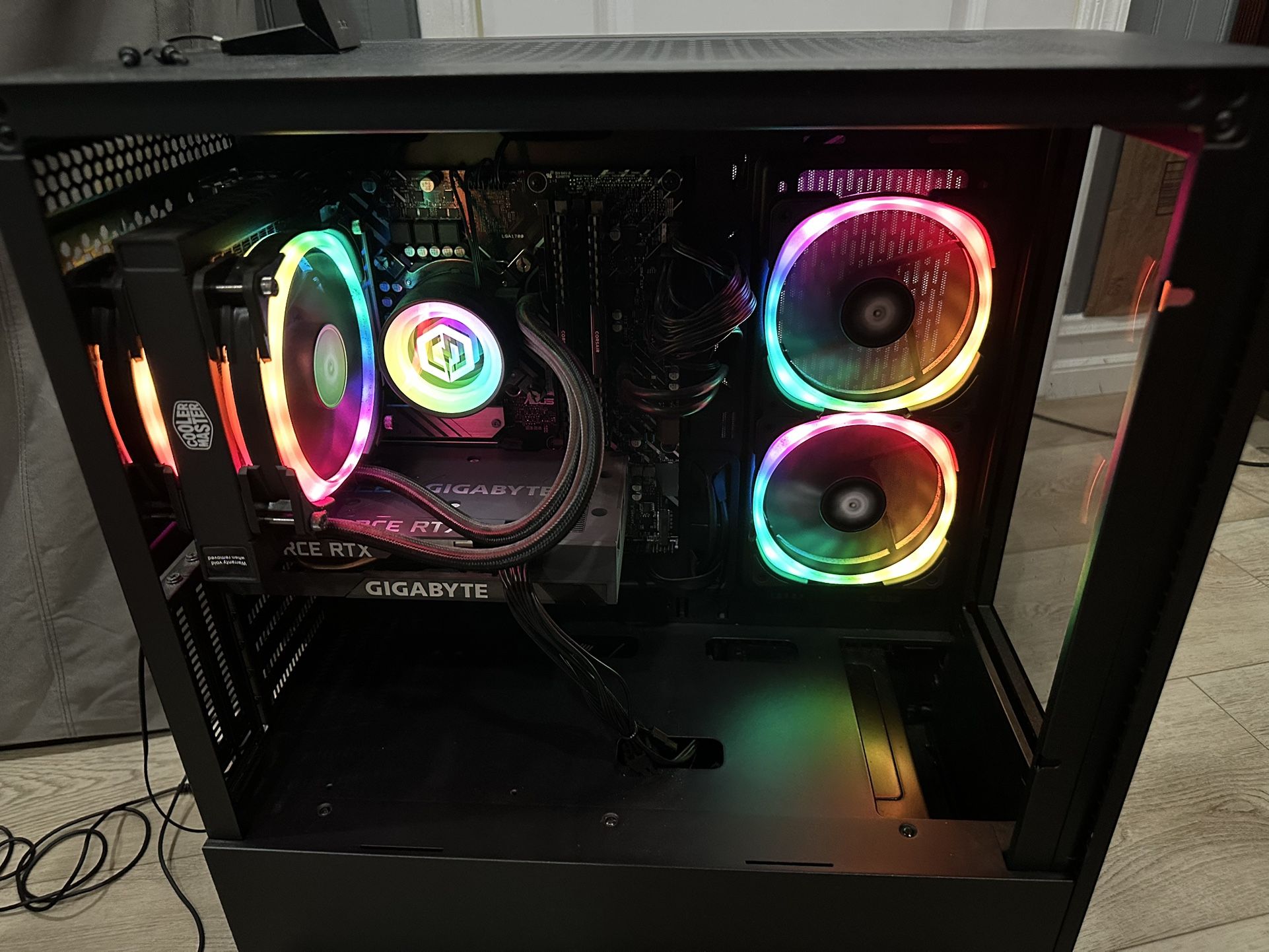 Gaming Pc Specs In Description 