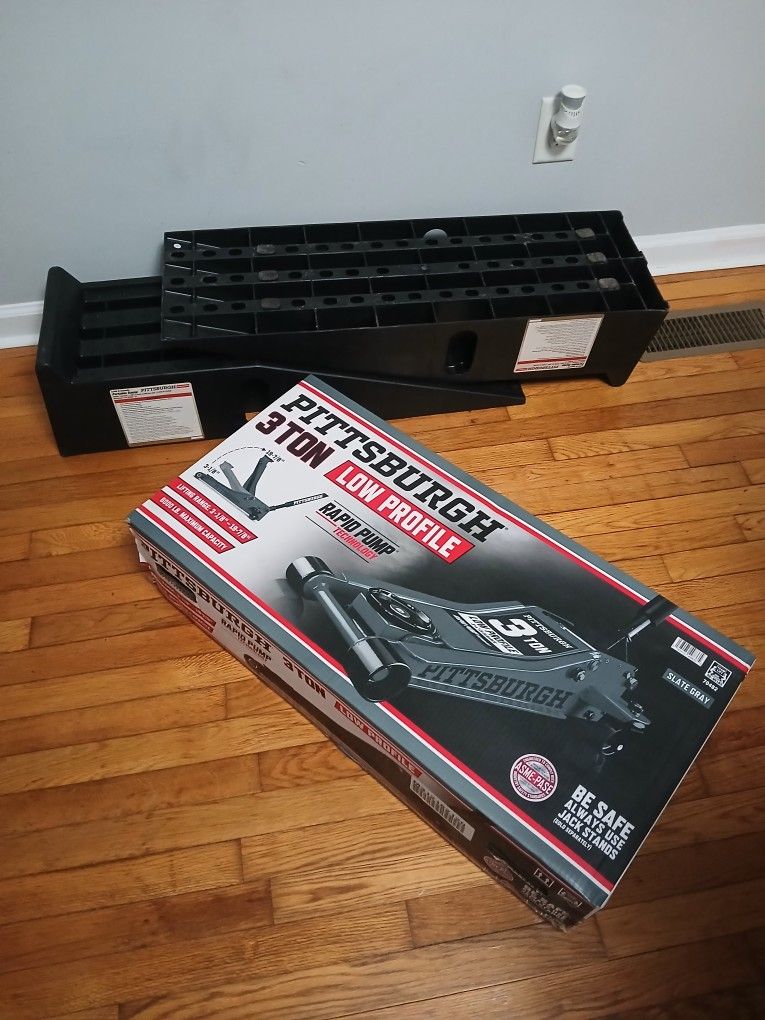 Floor Jack New and Ramps 1 Use