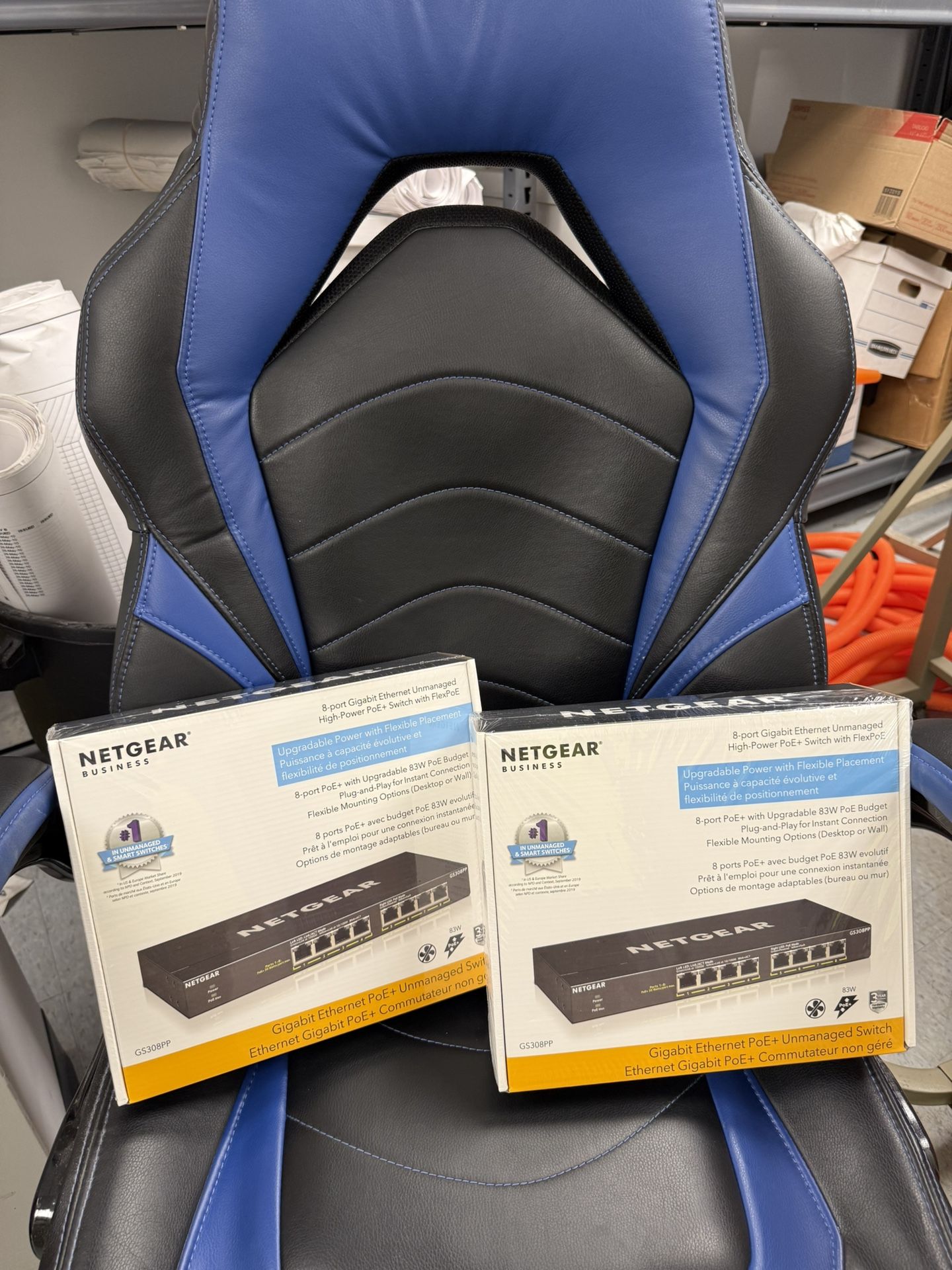 NETGEAR 8-Port PoE+ Gigabit Ethernet Unmanaged Essentials Switch (GS308PP) - with 8 x PoE+ @ 83W