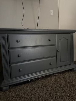 Gray Painted Wood Dresser with Drawers and Cabinet