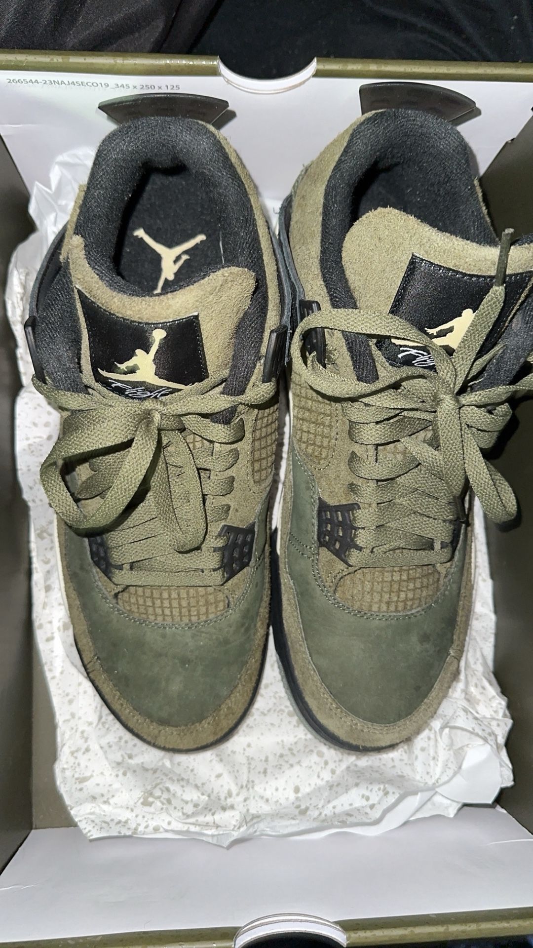Retro 4 Olive