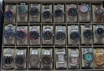 Plain Watches
