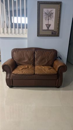 Love sit leather