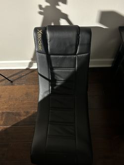 Foldable Gaming Chair w/ Built-in Speakers