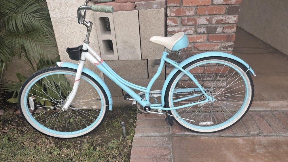 Bicicleta Beach Cruiser en excelente estado – ¡Lista para rodar!