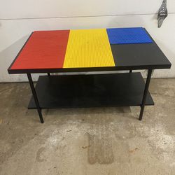 LEGO Table 