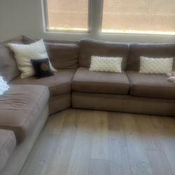 Broyhill Large Sectional Sofa