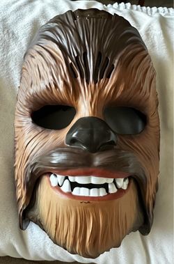 Hasbro Star Wars Chewbacca Electronic Face Mask