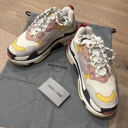 BALENCIAGA TRIPLE S TRAINERS Women