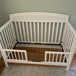 Graco Crib Bed Combo 