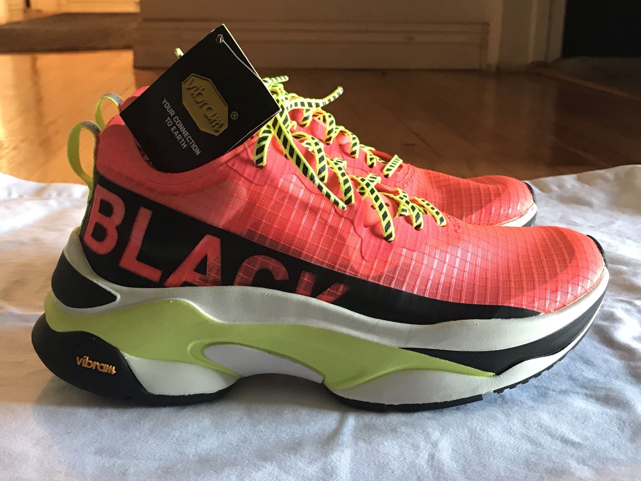 Brand Black “KITE” Women's Racer Sneaker NWOB SZ