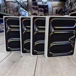 iPad Pro 13 Inch M4 chip (256GB WiFi) 