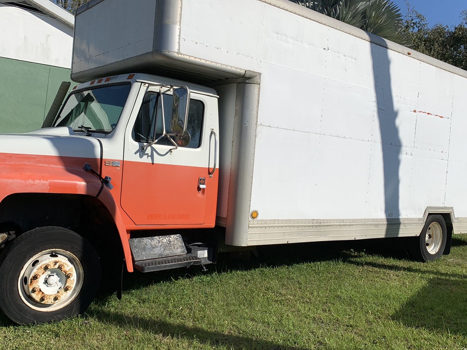 International Box Truck