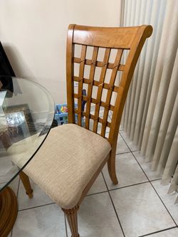 Tommy Bahama Style Dining Set