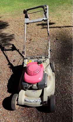 HONDA GAS MOWER