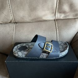 Coach Big Buckle Size 8.