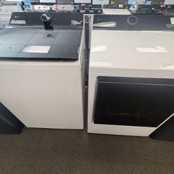 LG AI Washer/Dryer Set (White) | ($0 Down) | Warranty Included 
