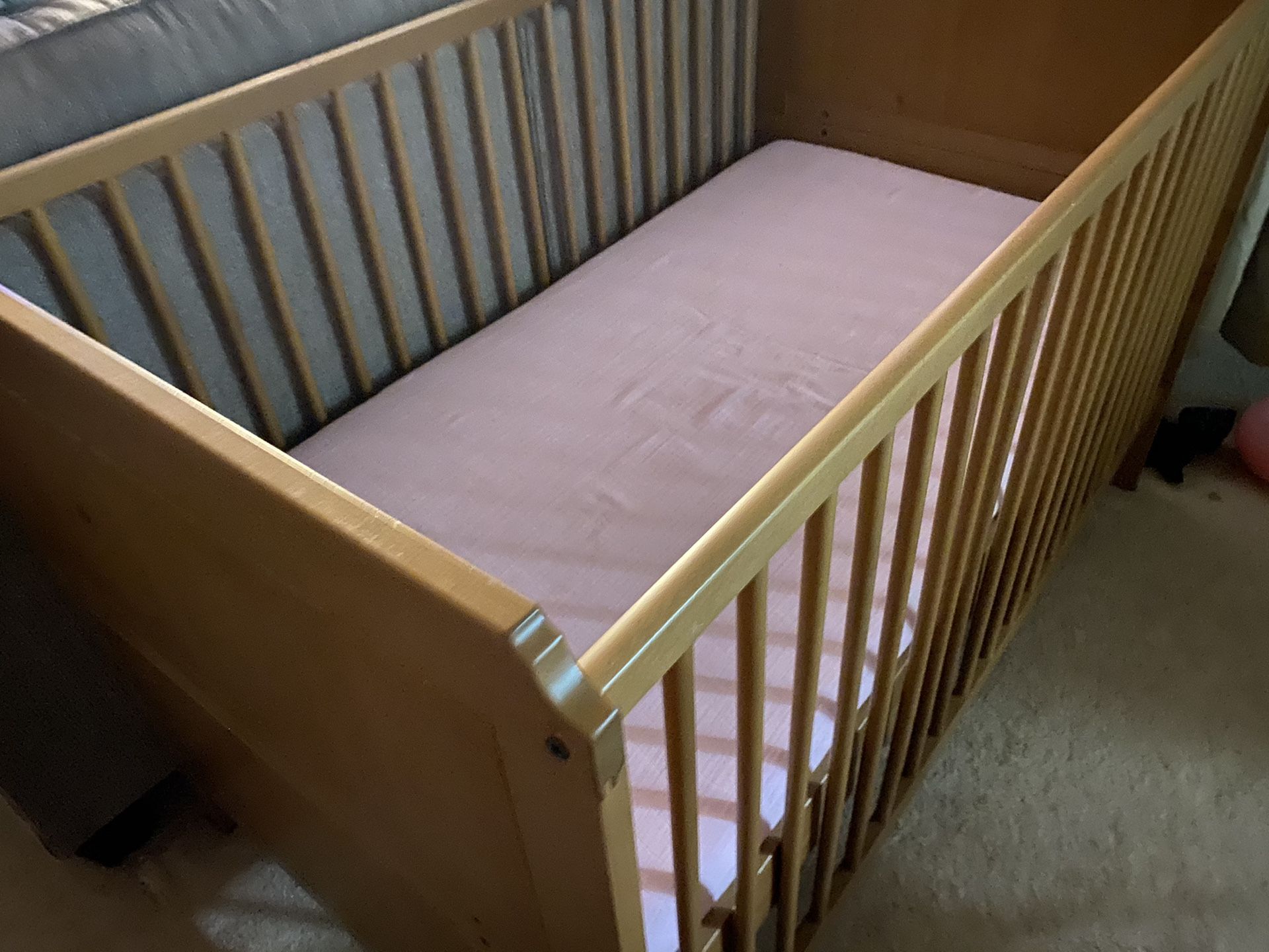 Baby crib