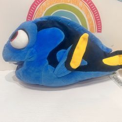 DISNEY FINDING DORY 17 INCH LONG PLUSH