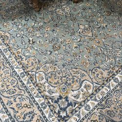 9 X 6 Medallion Style Area Rug 