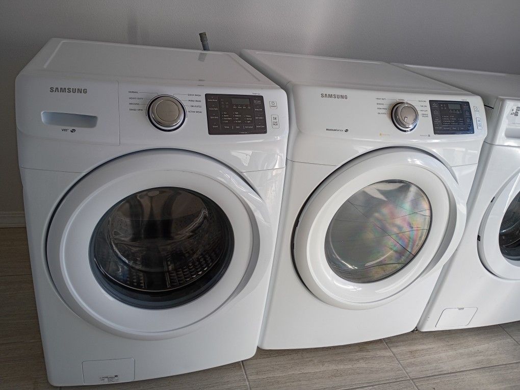 Samsung Washer And Gas Dryer Set 