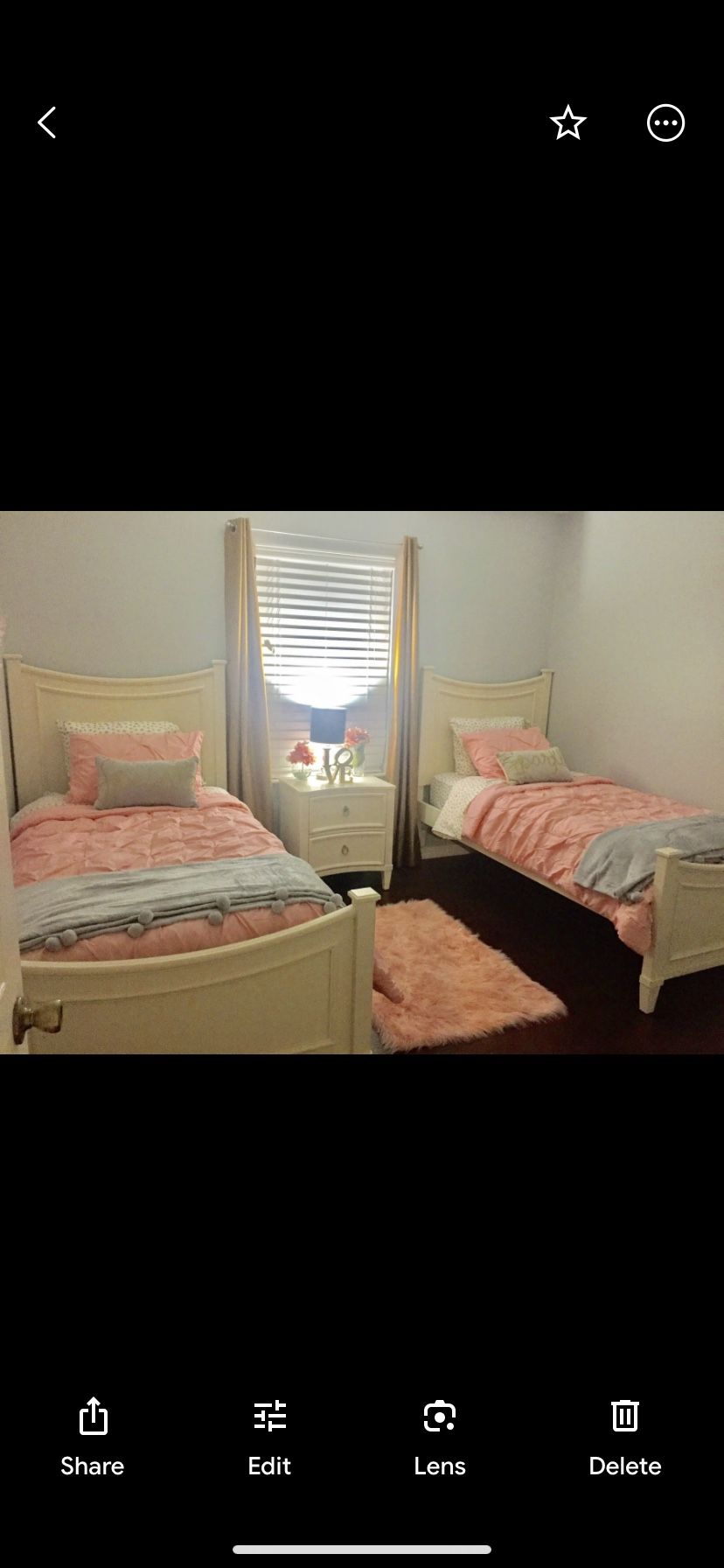2 Twin Beds w/ Mattress, Night Stand Dresser & Mirror