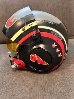 Star Wars Poe Dameron X-Wing Pilot Helmet