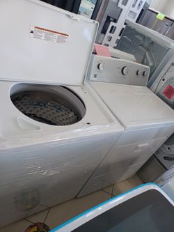 Kenmore Washers And Gas Dryer $675 + Tax