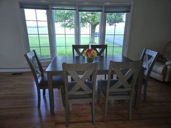 Dining room set