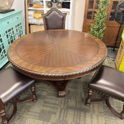 Round dining table and chair set (four pieces)，$380