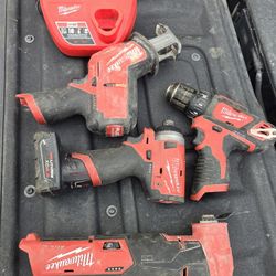 M12 Milwaukee Set 6.0ah Battery And Charger 