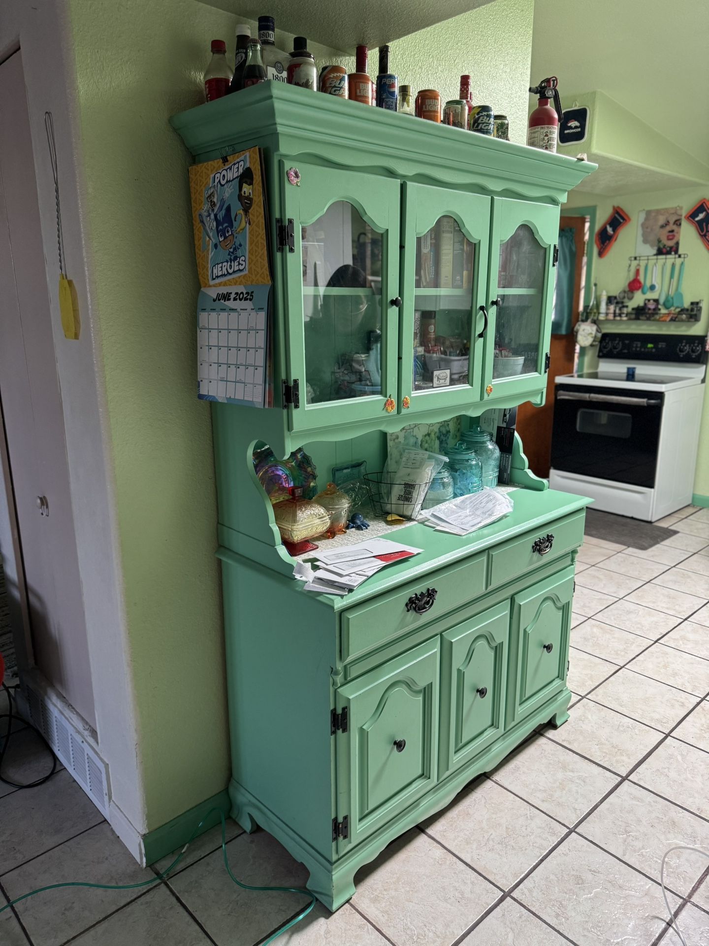 Hutch Cabinet