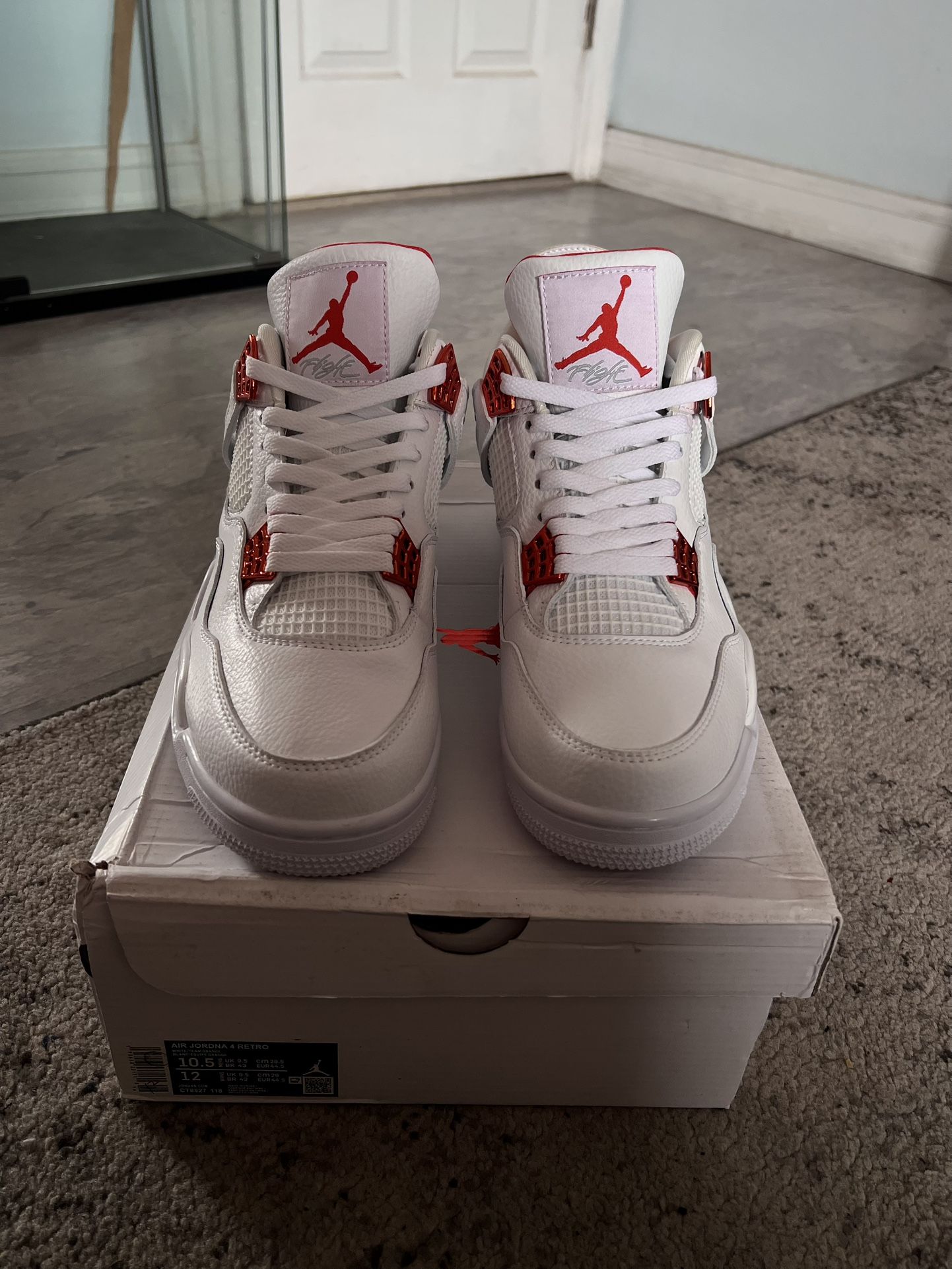 Jordan 4 Metallic Orange’s
