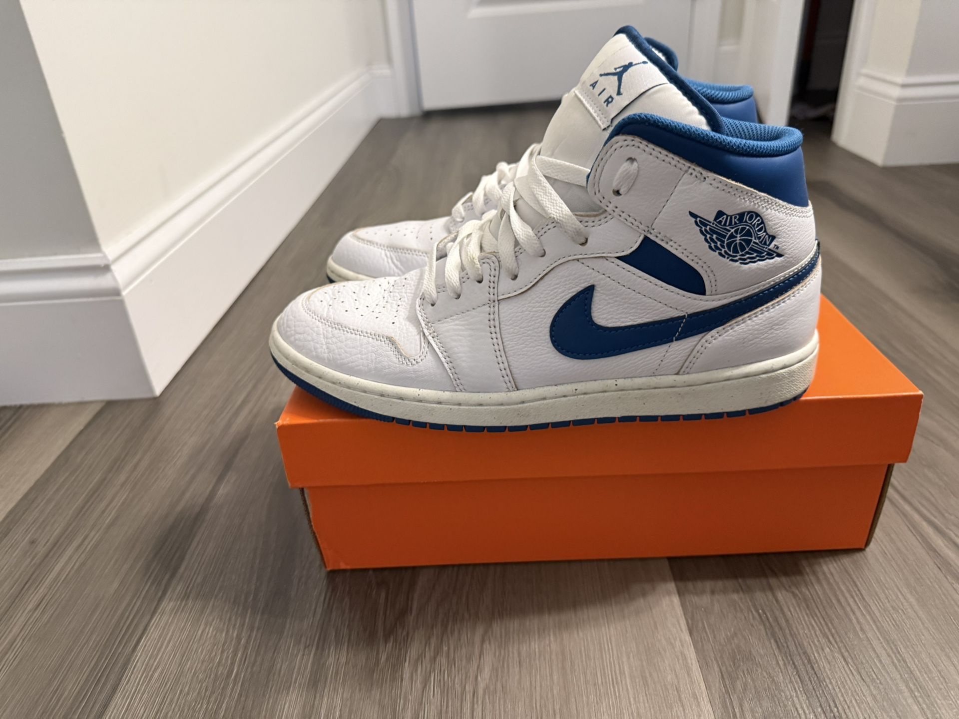 Air Jordan Mid Whit/blue