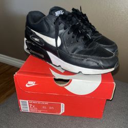 Nike Air Max 90