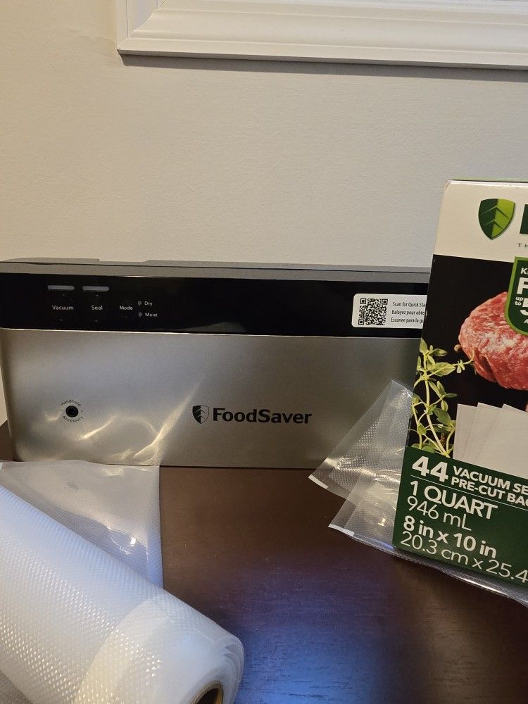 FoodSaver VS0150 and Vacuum Sealer Bags