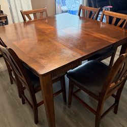 Dining room set