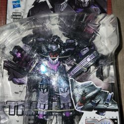 2012 Transformers Generations 30th Anniversary Megatron With Comic