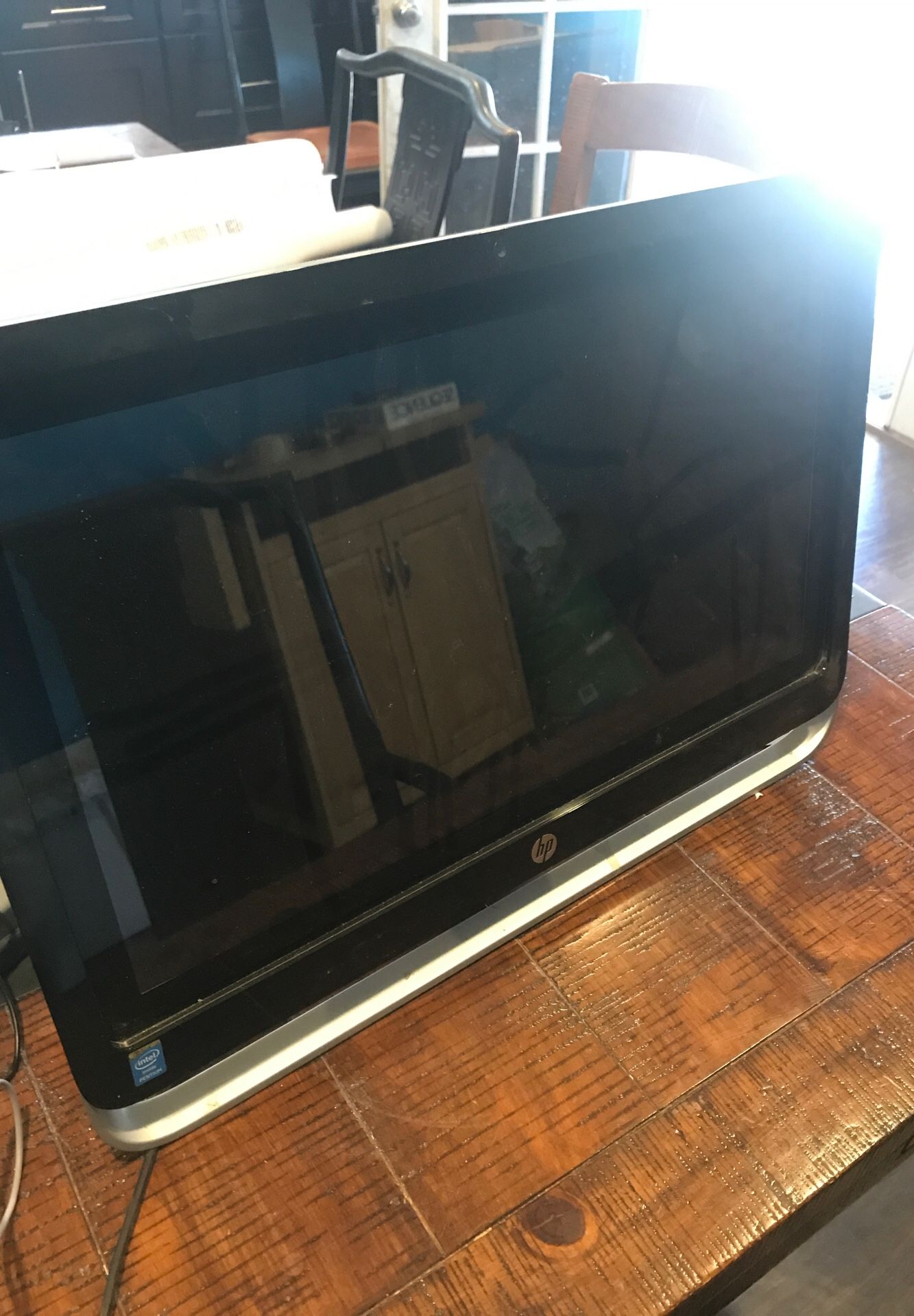 Hp desktop computer touch screen