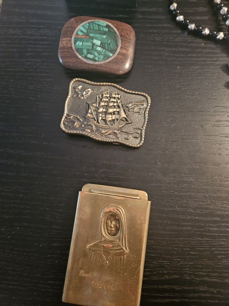 Belt Buckle/costume Jewlery