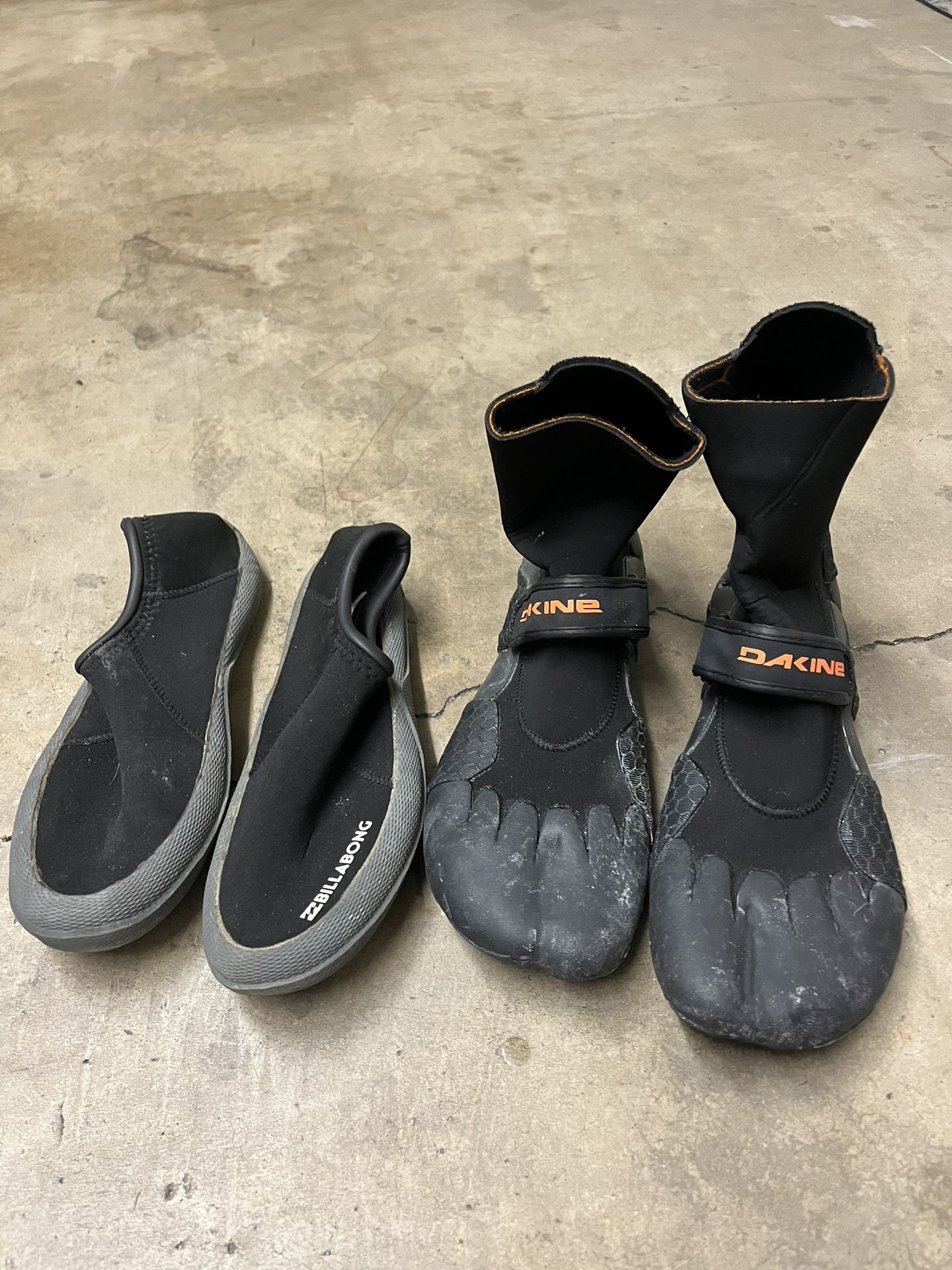 2 Pair Of Size 9 Wetsuit Booties