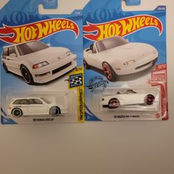 Hot Wheels-' 90 Honda Civic EF/'91 Mazda MX-5 Miata (Red Edition  Target)
