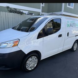 Nissan Nv200