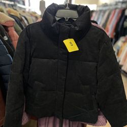 Levi’s Women’s Puffer Jacket