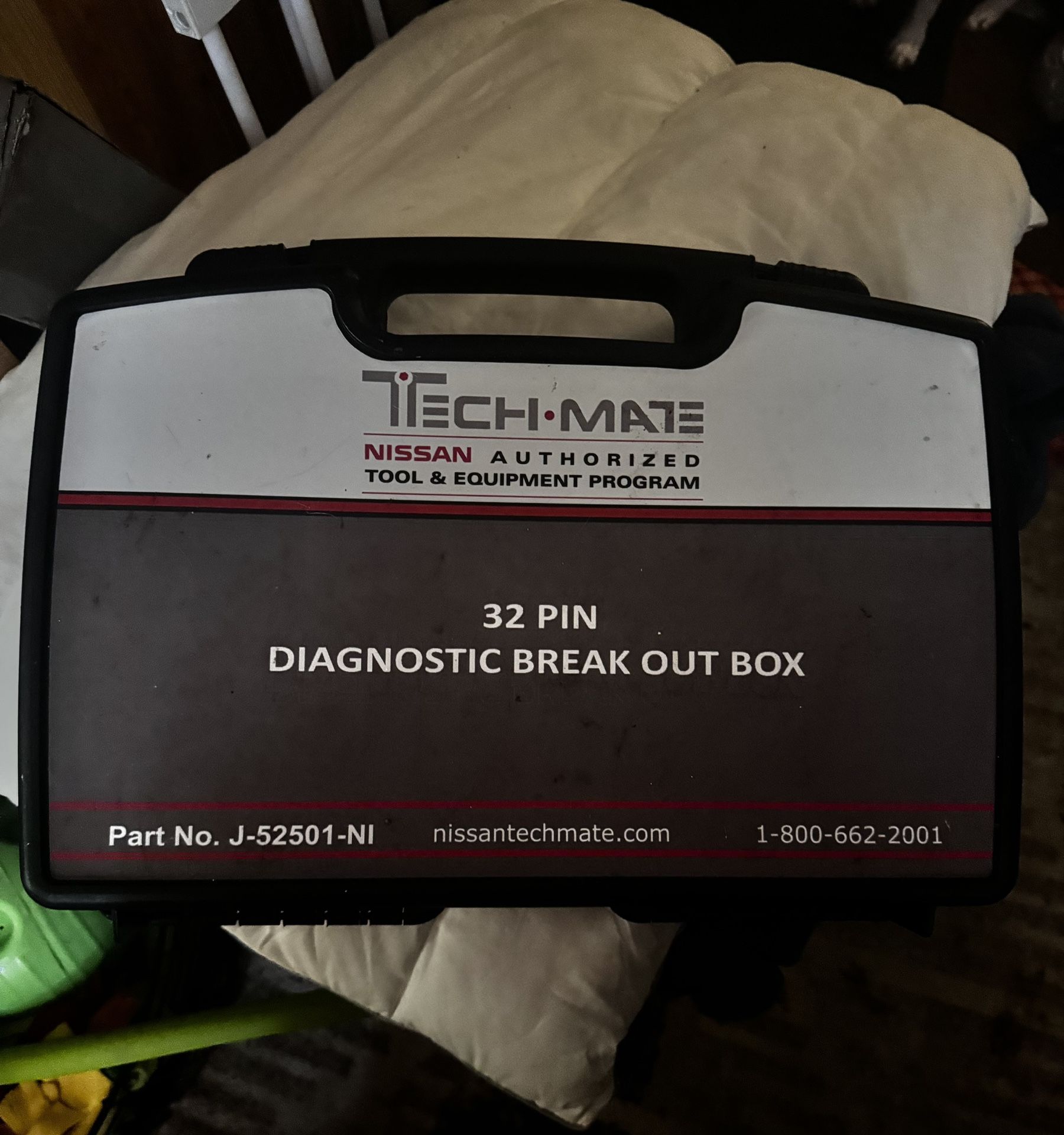Techmate J-52501-NI 32 Pin Diagnostic Break Out Box