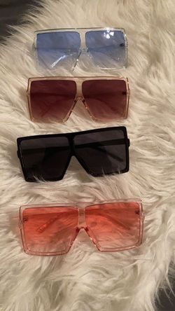 Lashes, Lipgloss, Sunglasses, Lash Glue
